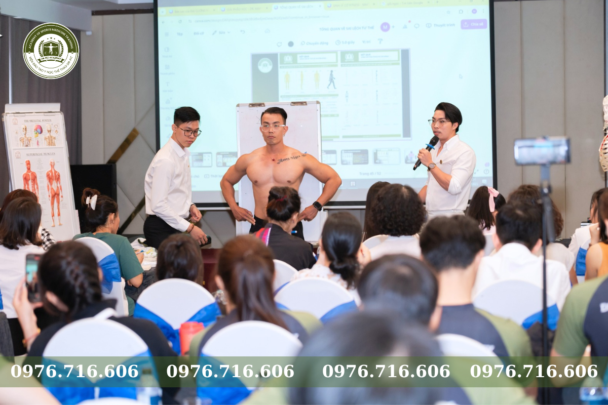 Huấn Luyện Viên Gym